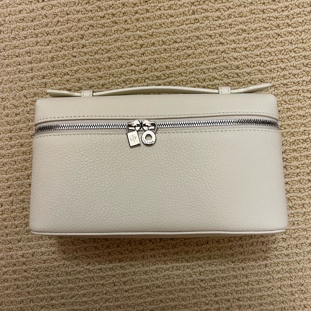 NWT Loro Piana L19 Bag